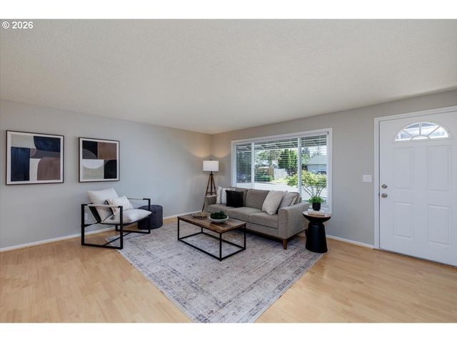 1413 Ne 10TH Ave, Hillsboro, OR 97124