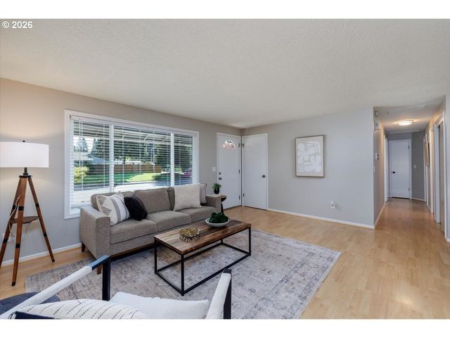 1413 Ne 10TH Ave, Hillsboro, OR 97124