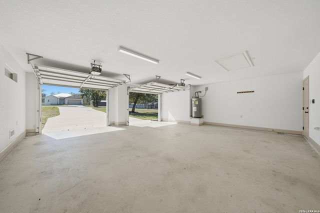 237 Great Oaks Blvd, La Vernia, TX 78121