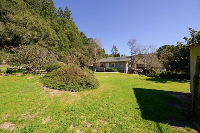 225 Nelson Road, Scotts Valley, CA 95066