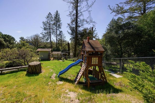 225 Nelson Road, Scotts Valley, CA 95066