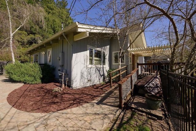 225 Nelson Road, Scotts Valley, CA 95066