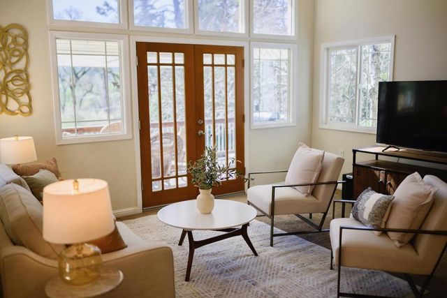 225 Nelson Road, Scotts Valley, CA 95066