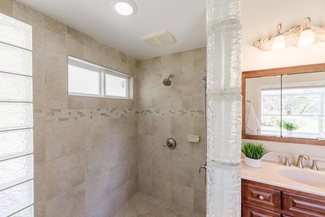 225 Nelson Road, Scotts Valley, CA 95066