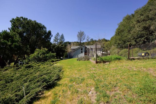 225 Nelson Road, Scotts Valley, CA 95066