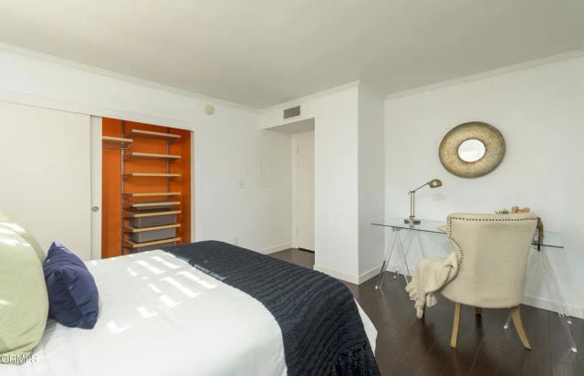 355 S Madison 212, Pasadena, CA 91101