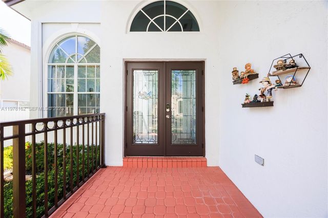 18438 NW 11th St, Pembroke Pines, FL 33029