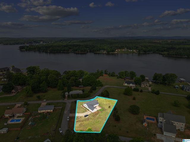 21 NORA LANE, Sylacauga, AL 35151