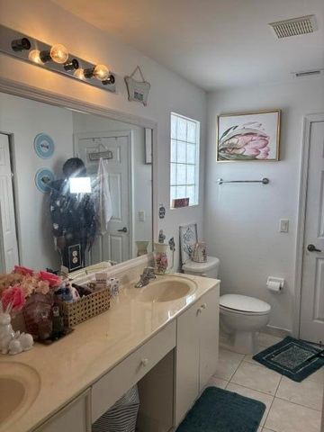 6207 Adriatic Way Way, West Palm Beach, FL 33413