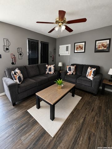 2343 Burnet, San Antonio, TX 78202