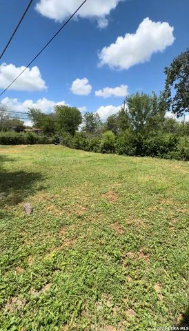 2343 Burnet, San Antonio, TX 78202