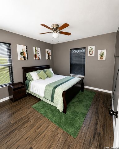 2343 Burnet, San Antonio, TX 78202