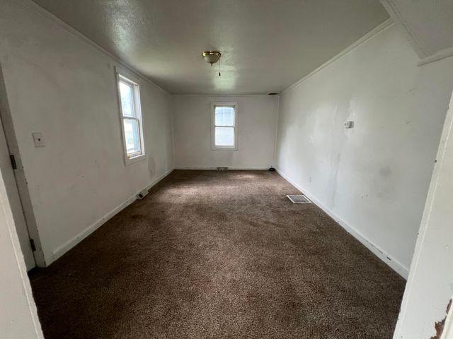 627 S 5th Street, Niles City, MI 49120