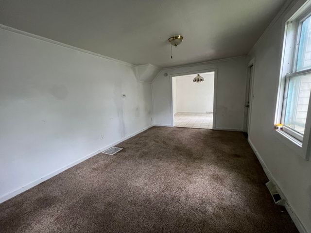 627 S 5th Street, Niles City, MI 49120