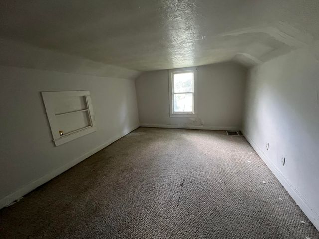 627 S 5th Street, Niles City, MI 49120