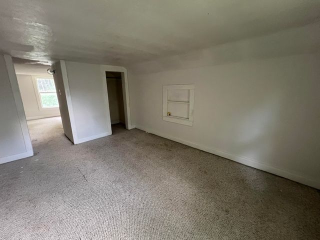 627 S 5th Street, Niles City, MI 49120