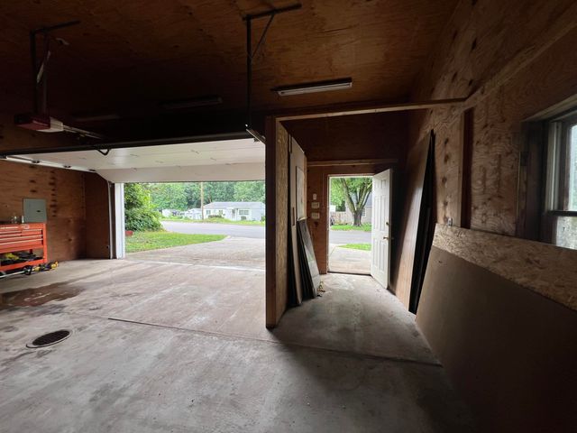 627 S 5th Street, Niles City, MI 49120
