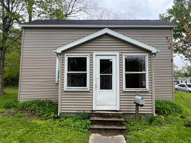 627 S 5th Street, Niles City, MI 49120