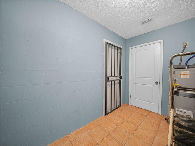 3855 HILL N DALE PLACE, Lakeland, FL 33812