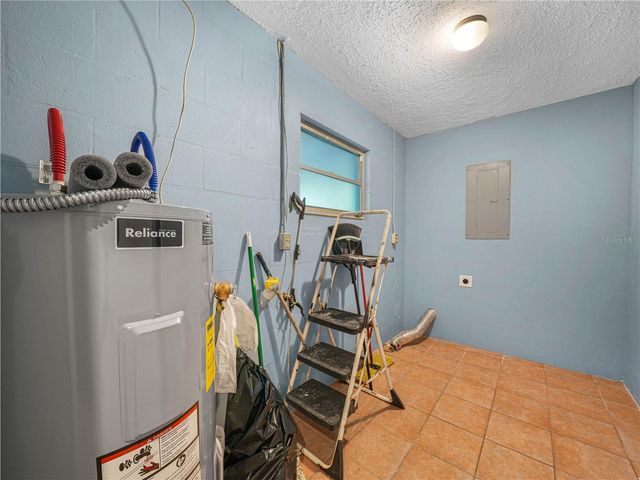3855 HILL N DALE PLACE, Lakeland, FL 33812