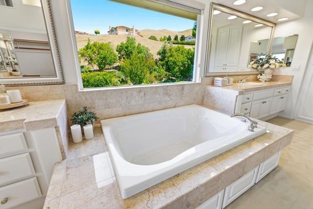 3249 Winding Vista, Fremont, CA 94539
