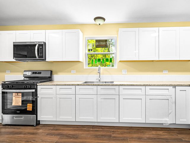 422 Sherman Street, Joliet, IL 60433