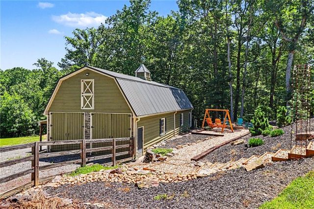 200 Sutallee Ridge Lane NE, White, GA 30184
