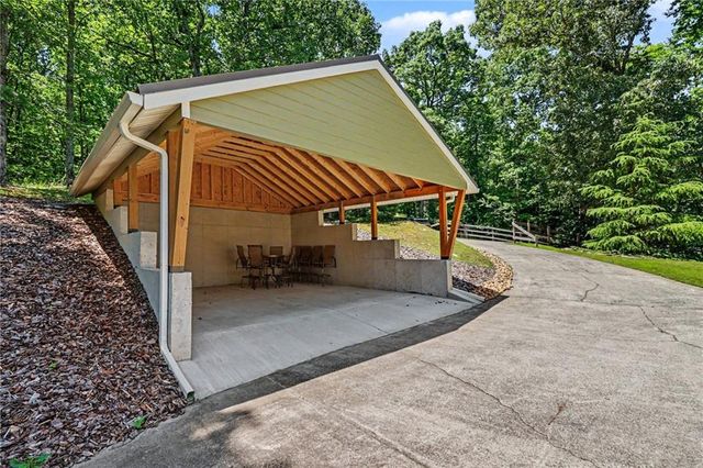 200 Sutallee Ridge Lane NE, White, GA 30184