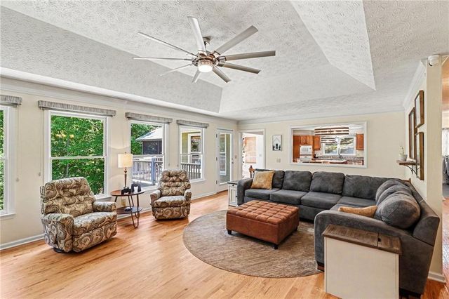 200 Sutallee Ridge Lane NE, White, GA 30184