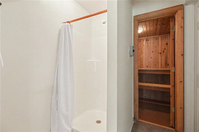 200 Sutallee Ridge Lane NE, White, GA 30184