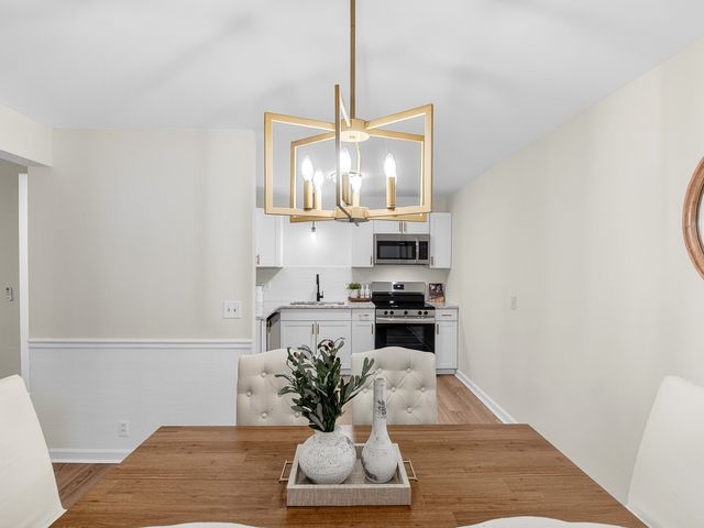 159 Hicks Rd, Nashville, TN 37221