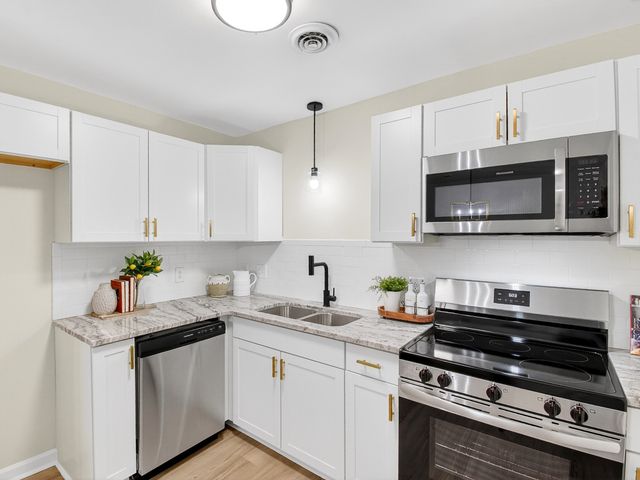 159 Hicks Rd, Nashville, TN 37221