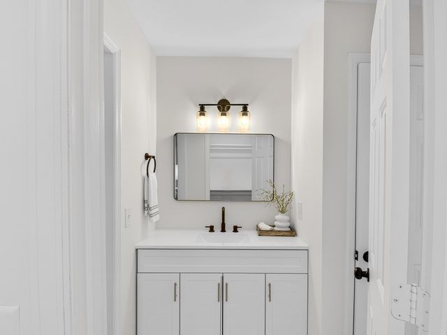 159 Hicks Rd, Nashville, TN 37221