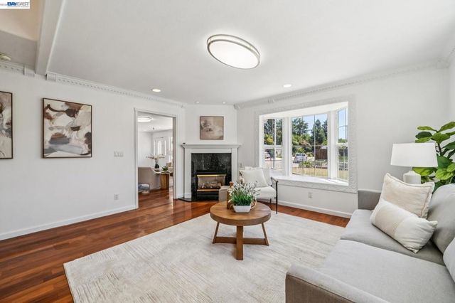 1882 Cortez Ct, Pleasanton, CA 94566