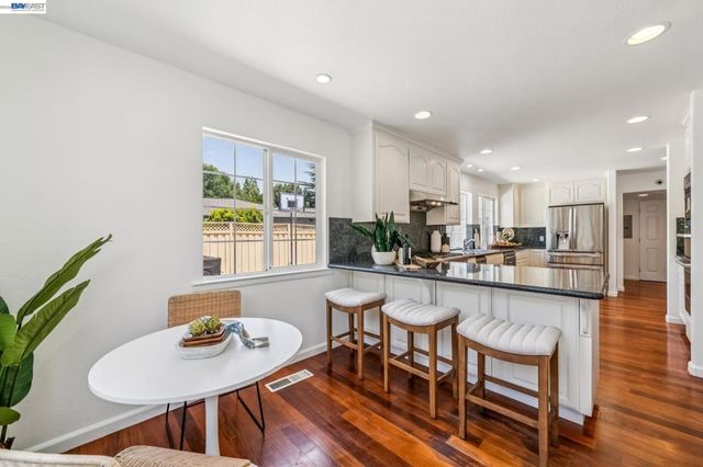 1882 Cortez Ct, Pleasanton, CA 94566