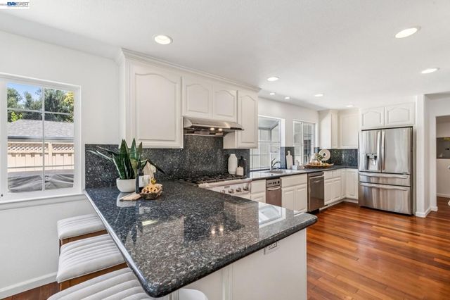 1882 Cortez Ct, Pleasanton, CA 94566