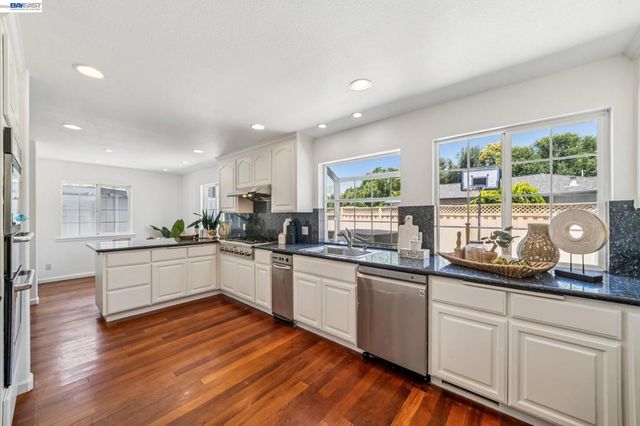 1882 Cortez Ct, Pleasanton, CA 94566