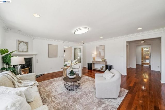 1882 Cortez Ct, Pleasanton, CA 94566