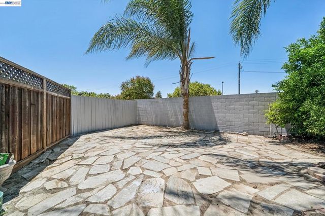 1882 Cortez Ct, Pleasanton, CA 94566