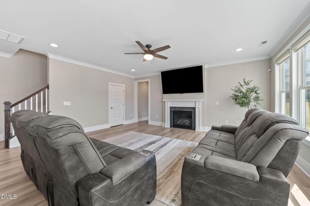 1328 Curlyleaf Way, Apex, NC 27502