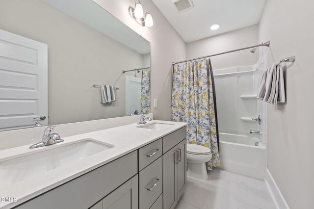 1328 Curlyleaf Way, Apex, NC 27502