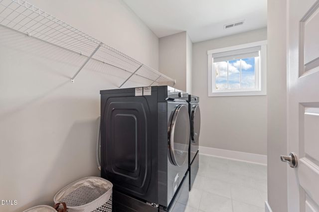 1328 Curlyleaf Way, Apex, NC 27502