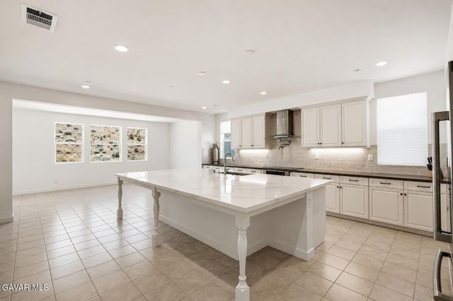 3981 Eliopulos Ranch Drive, Palmdale, CA 93551