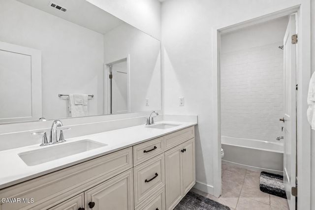 3981 Eliopulos Ranch Drive, Palmdale, CA 93551