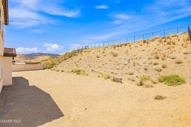 3981 Eliopulos Ranch Drive, Palmdale, CA 93551