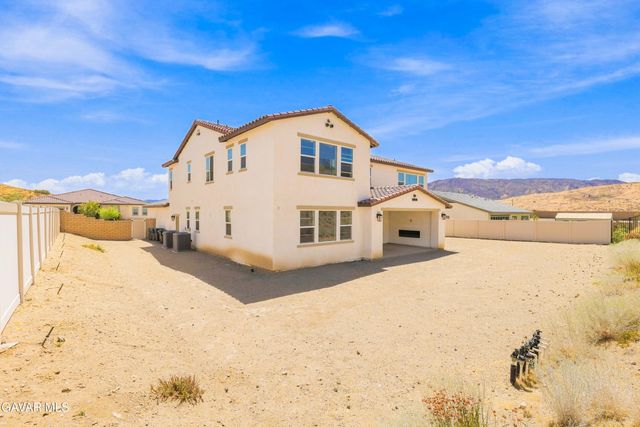 3981 Eliopulos Ranch Drive, Palmdale, CA 93551