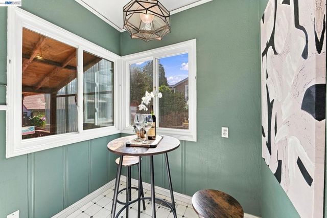 360 Warwick Ave, San Leandro, CA 94577