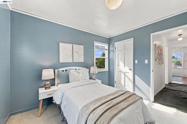 360 Warwick Ave, San Leandro, CA 94577