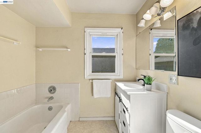 360 Warwick Ave, San Leandro, CA 94577
