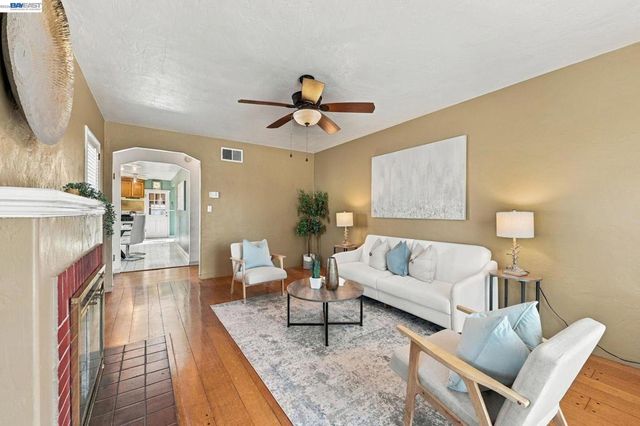 360 Warwick Ave, San Leandro, CA 94577